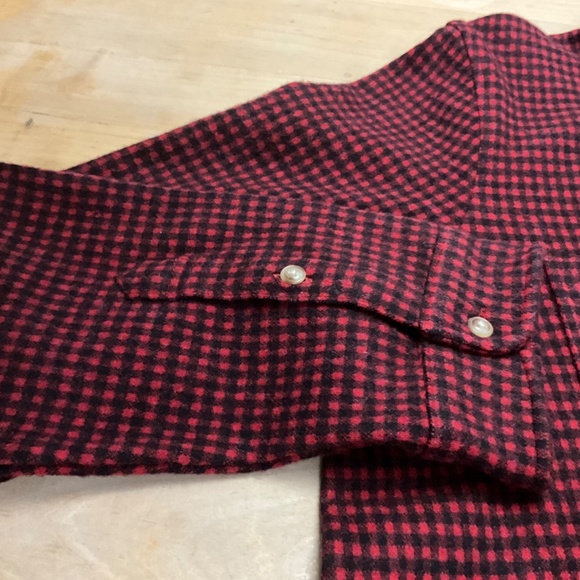 FAHERTY LEGEND SHIRT/ SWEATER/NWOT THIS IS LISTED LOW - Picture 7 of 10